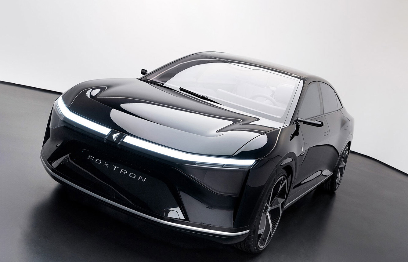 Минус Mazda CX-3, плюс новый конкурент Tesla Model S от Geely. Главное из мира авто